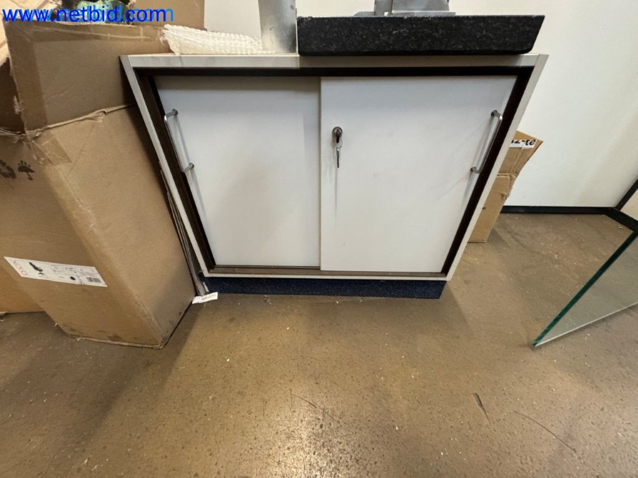 Maszyny i systemy od PH CNC Technik - Philipp Hildenbrand, które stają się dostępne-7