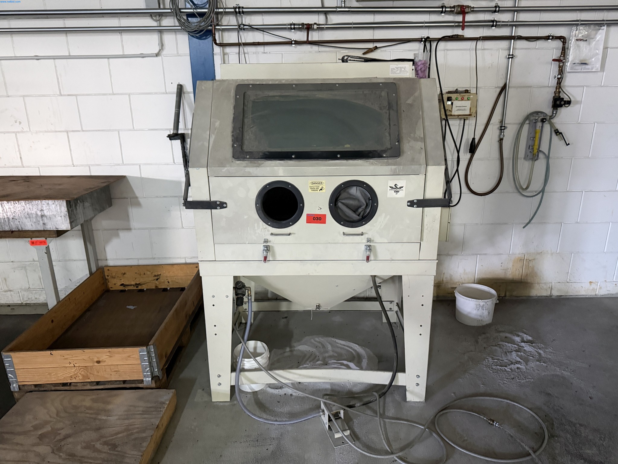 Operating equipment of a technical flocking company - flocking systems, surface technology-6