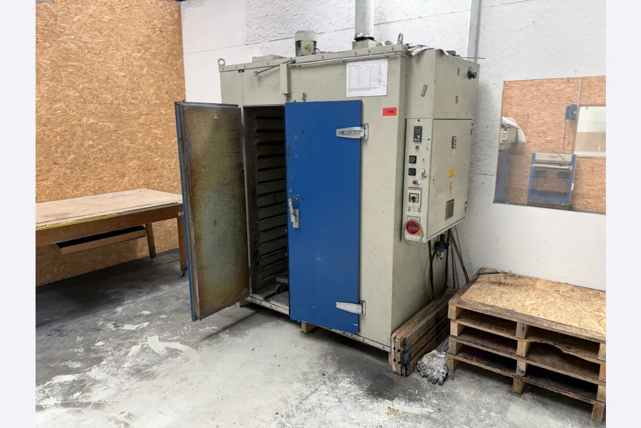 Operating equipment of a technical flocking company - flocking systems, surface technology-8