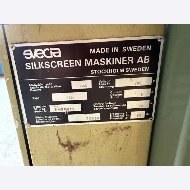 Operating equipment of a technical flocking company-3