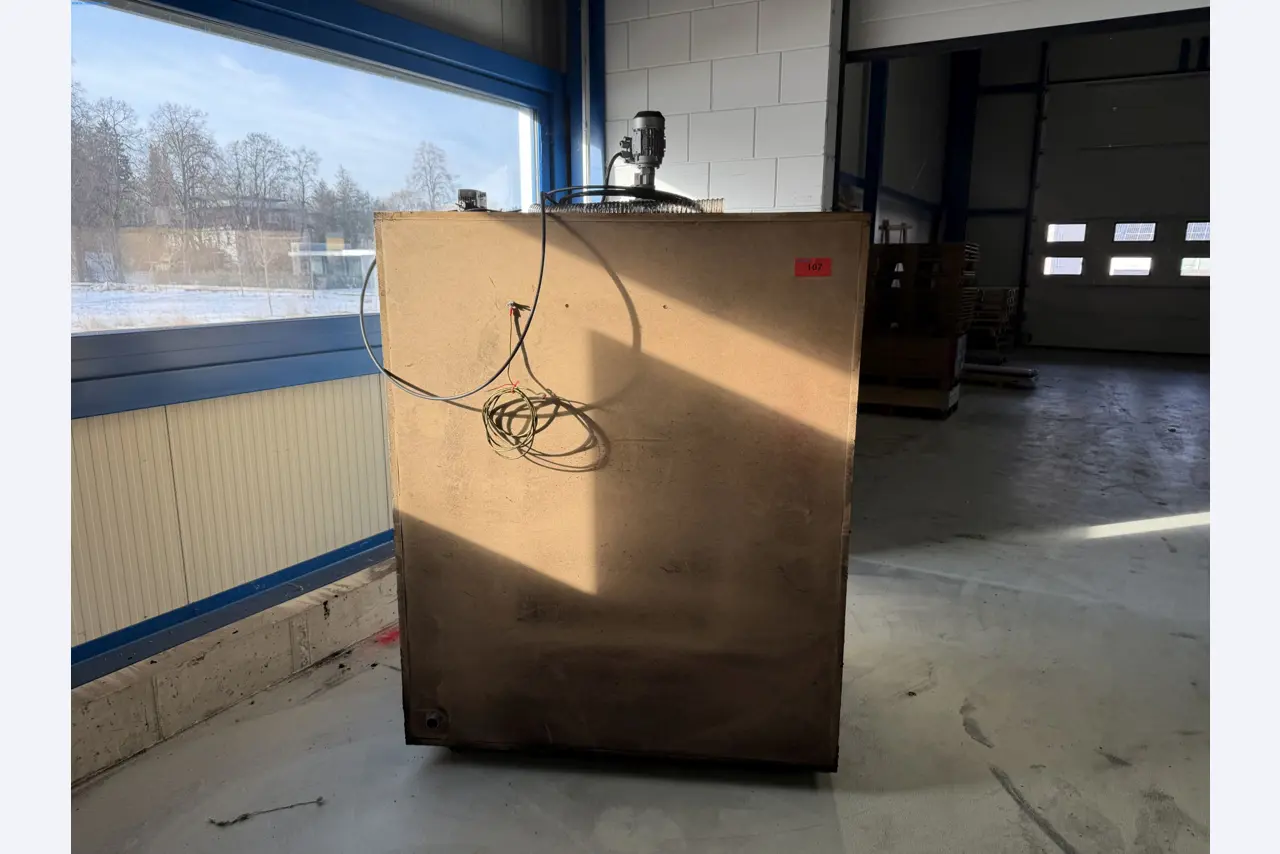 Operating equipment of a technical flocking company-1