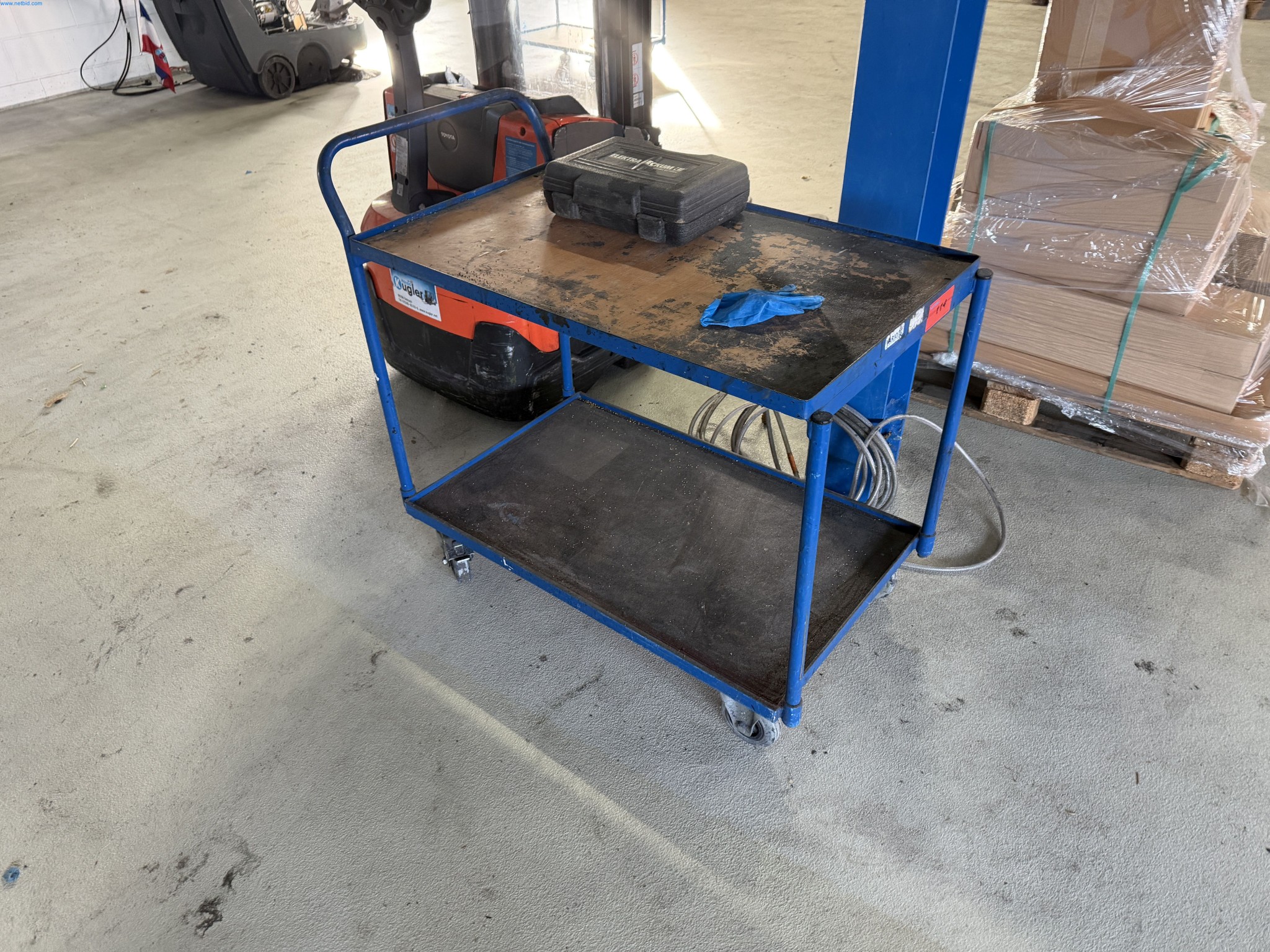 Operating equipment of a technical flocking company-1