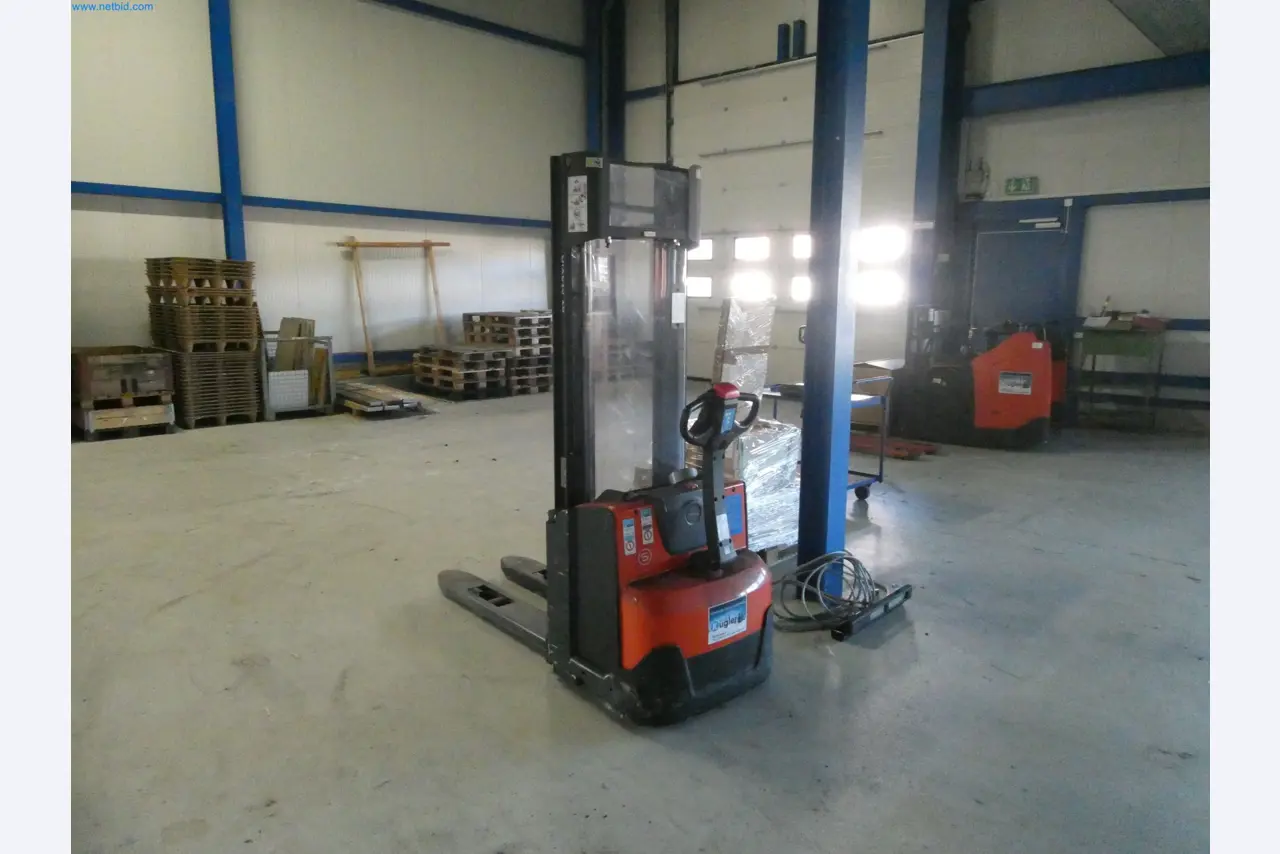 Operating equipment of a technical flocking company-1