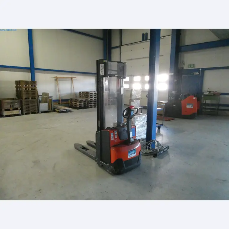 Operating equipment of a technical flocking company-1