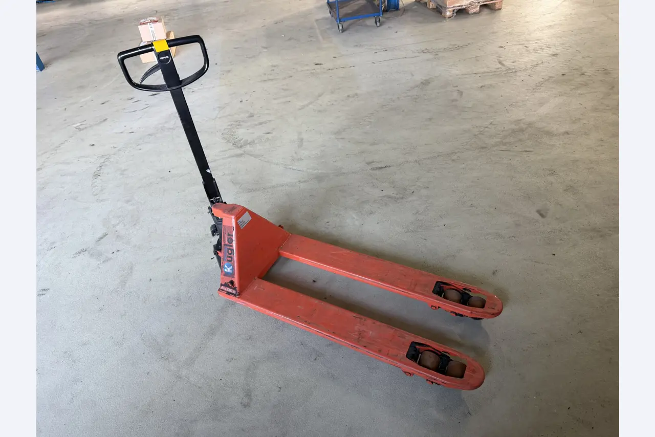 Operating equipment of a technical flocking company-1