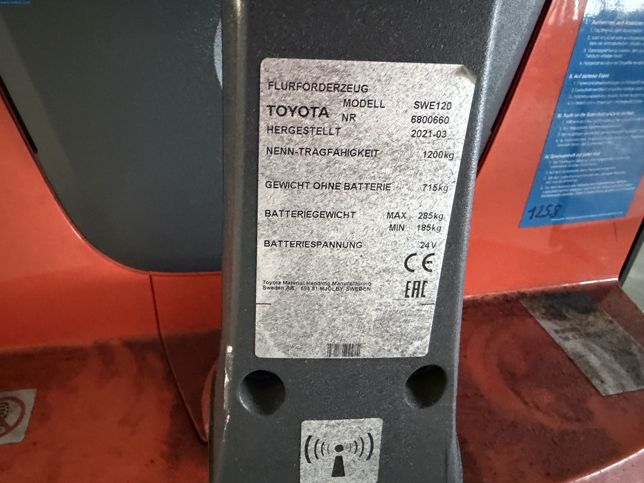 Operating equipment of a technical flocking company-2