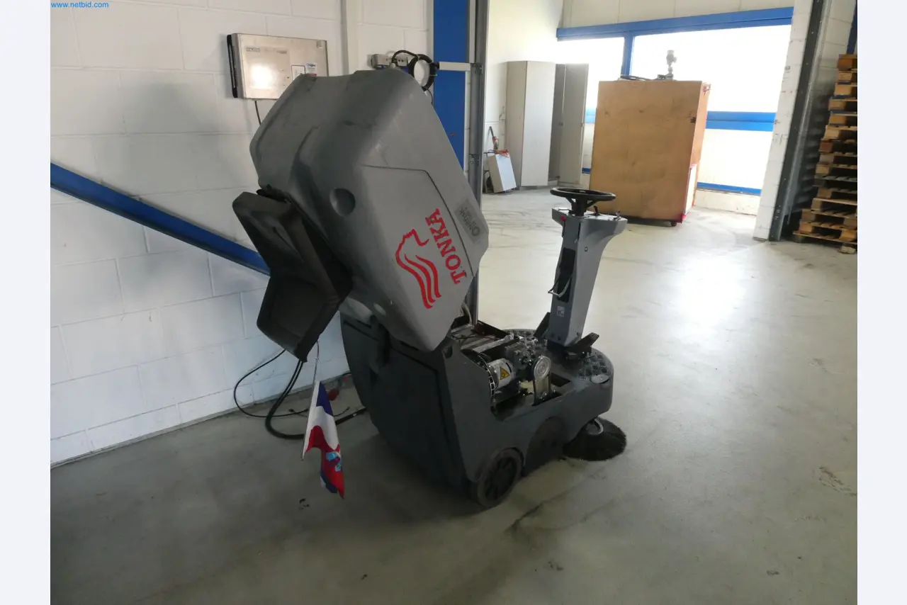 Operating equipment of a technical flocking company-2