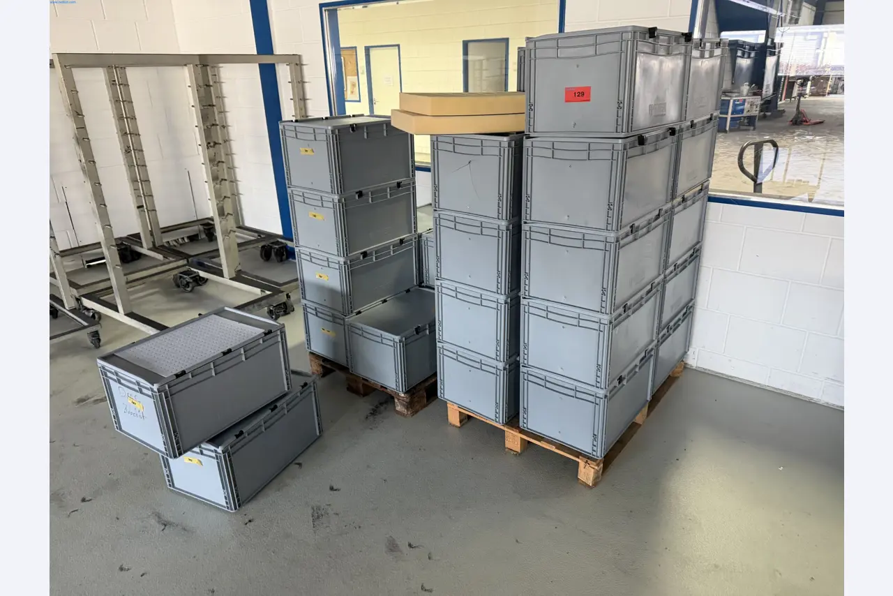 Operating equipment of a technical flocking company-1