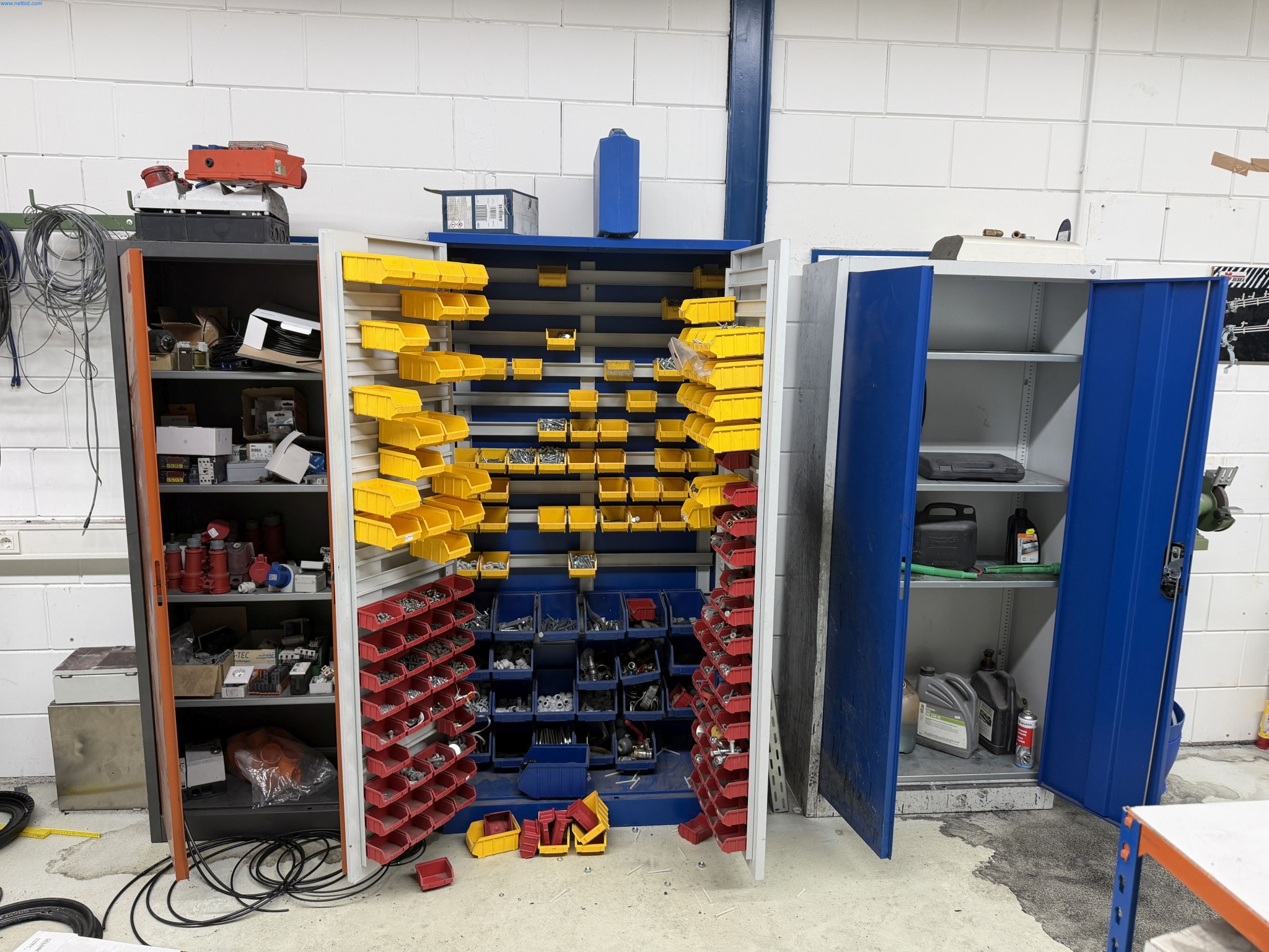 Operating equipment of a technical flocking company-1