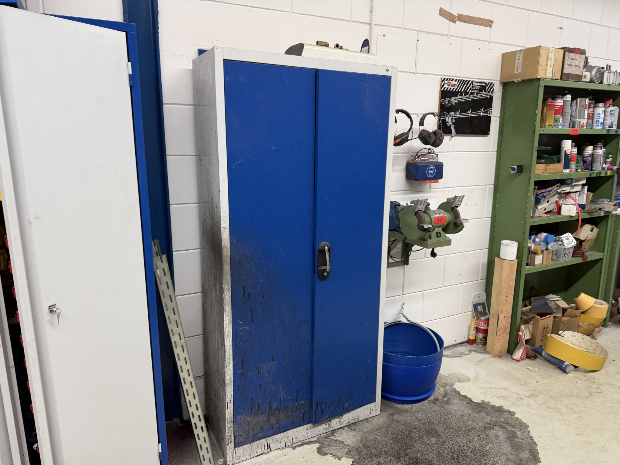 Operating equipment of a technical flocking company-3