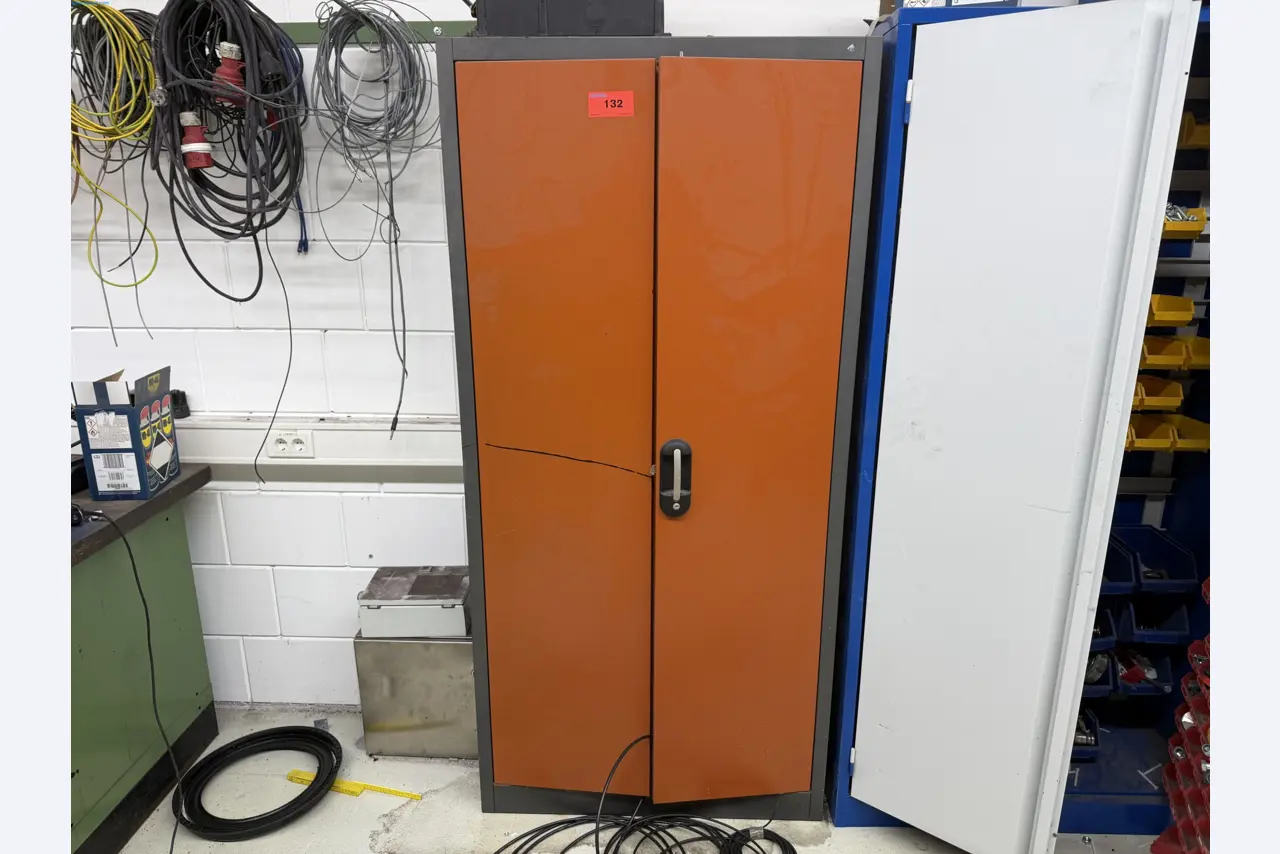 Operating equipment of a technical flocking company-4