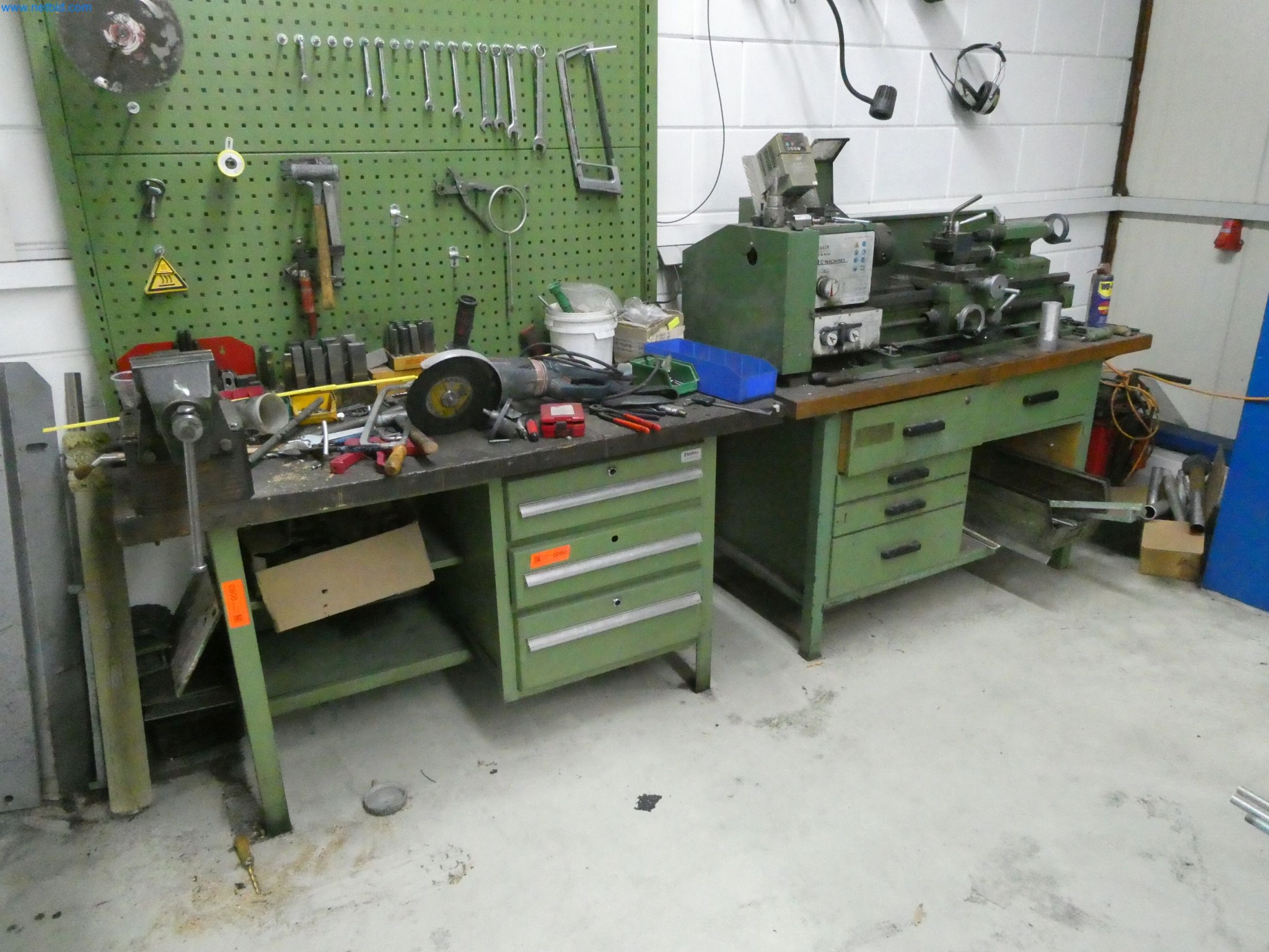 Operating equipment of a technical flocking company-1