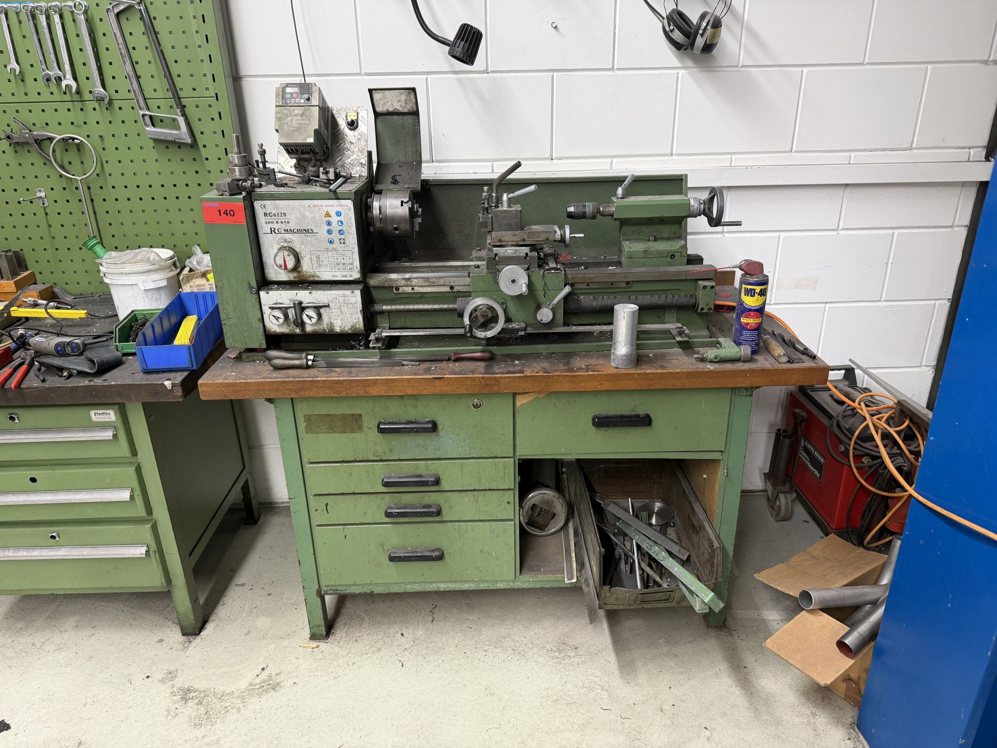 Operating equipment of a technical flocking company-1