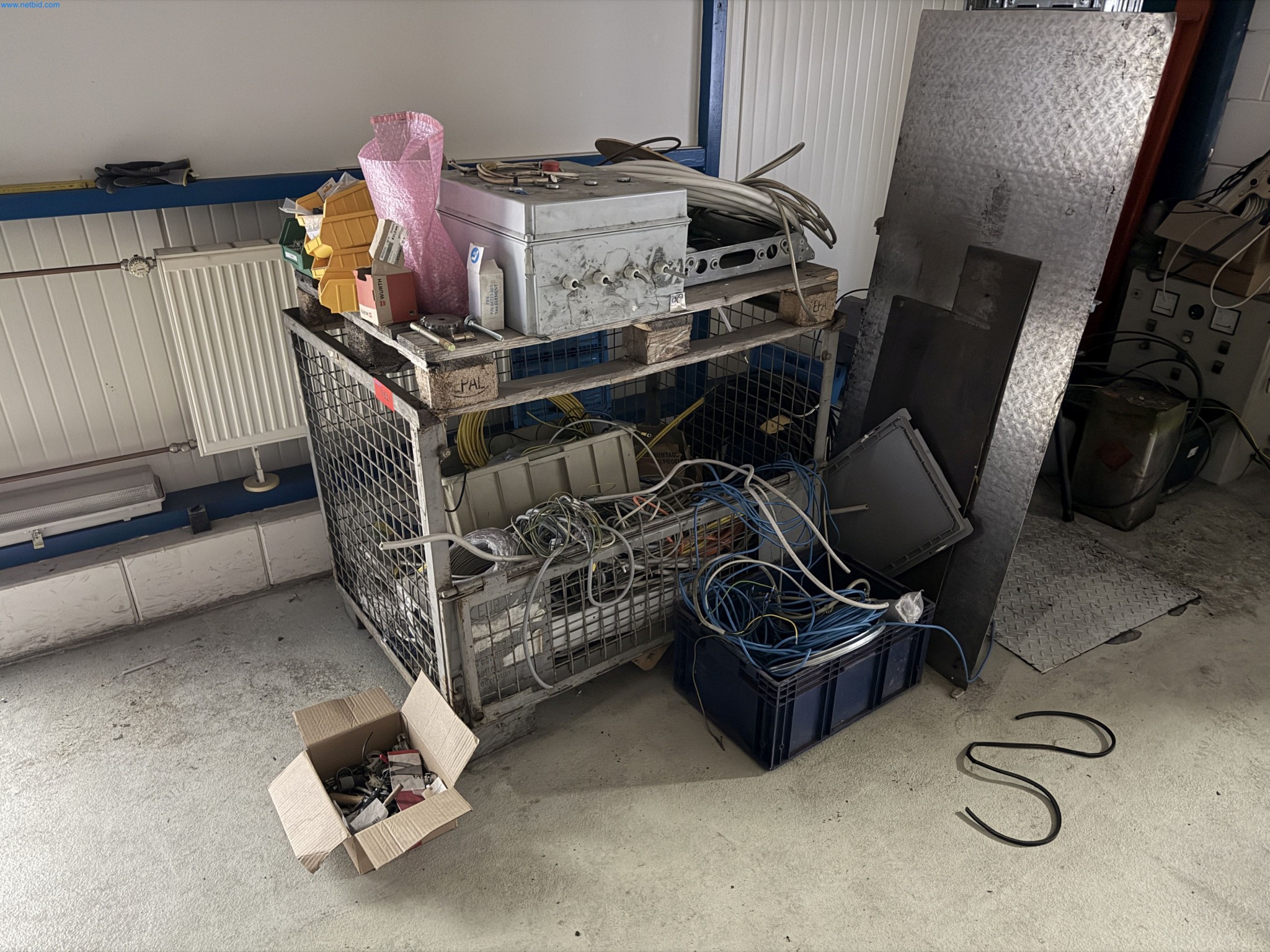 Operating equipment of a technical flocking company-1