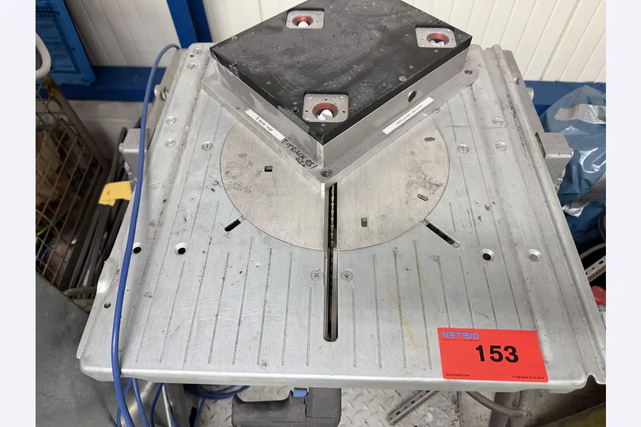 Operating equipment of a technical flocking company-3