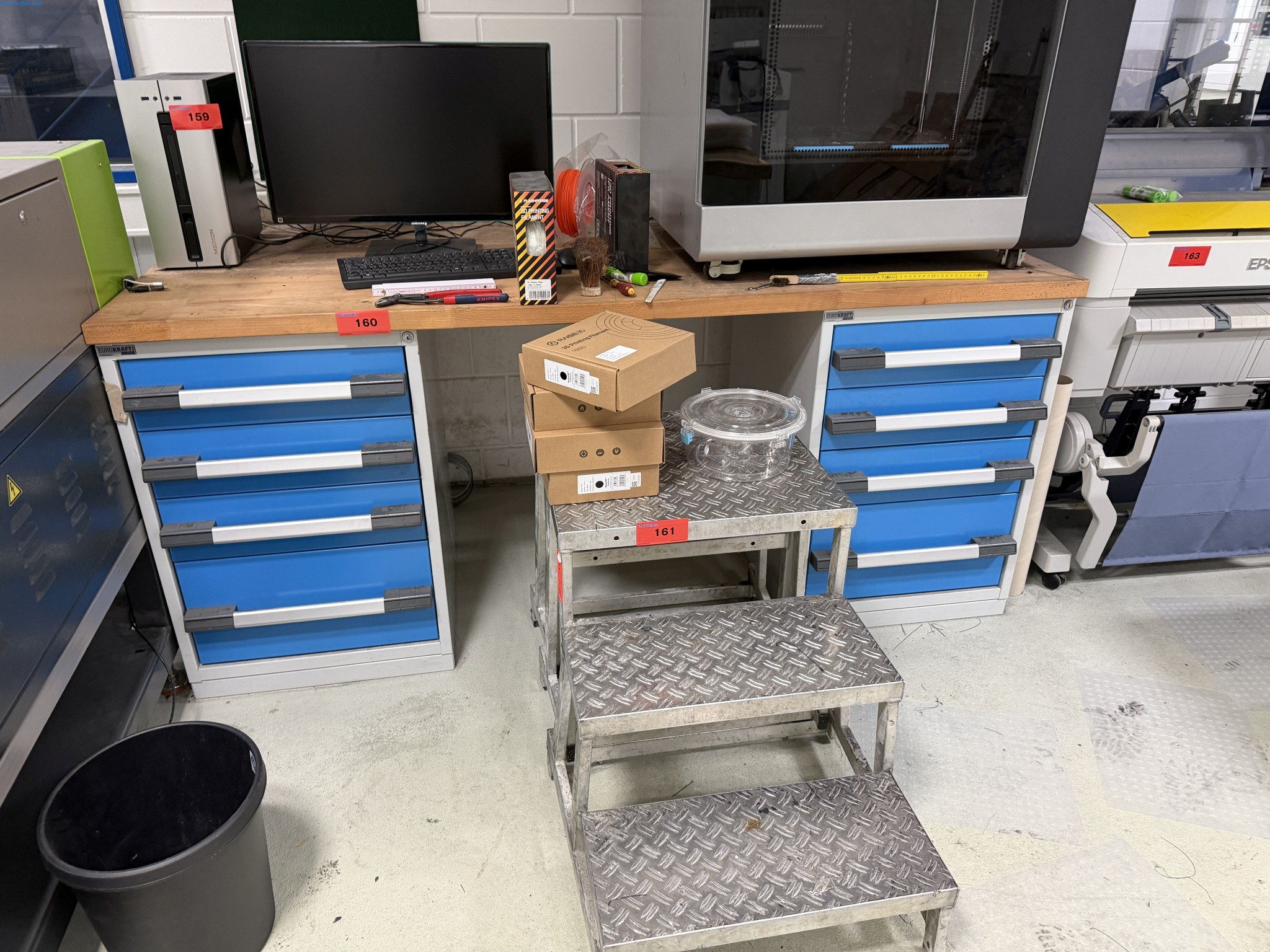 Operating equipment of a technical flocking company-1