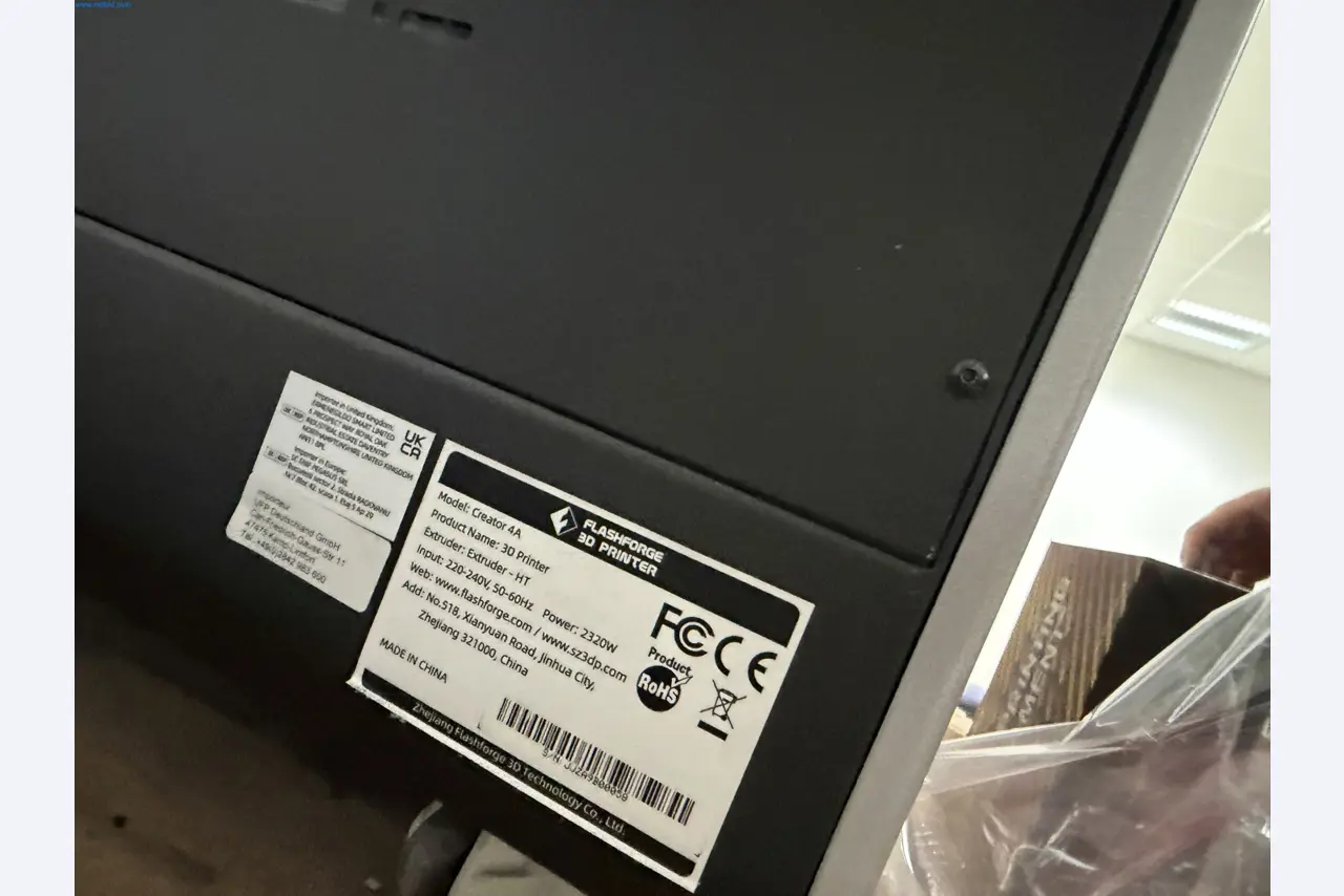 Operating equipment of a technical flocking company-3