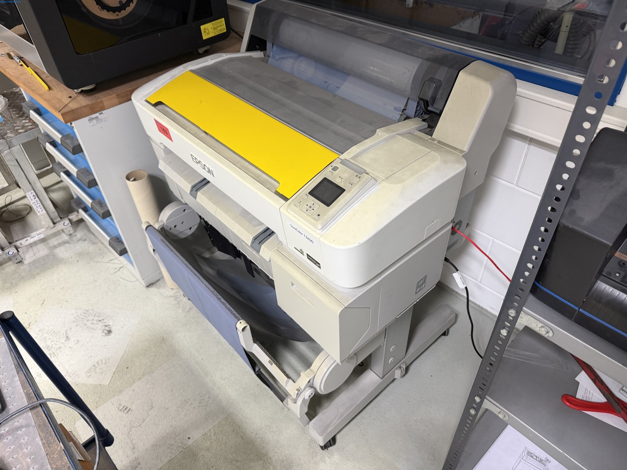 Operating equipment of a technical flocking company-2