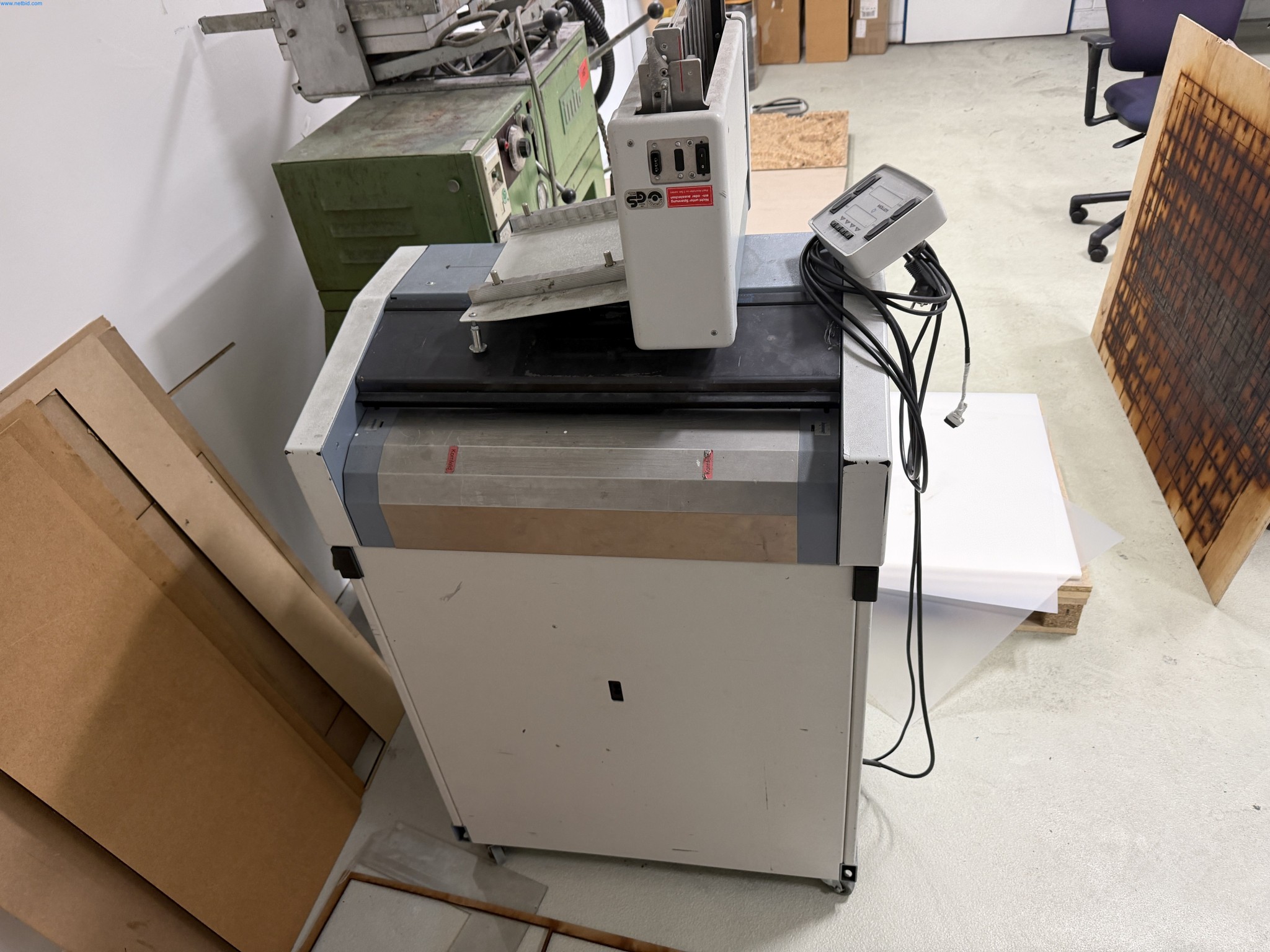 Operating equipment of a technical flocking company-2