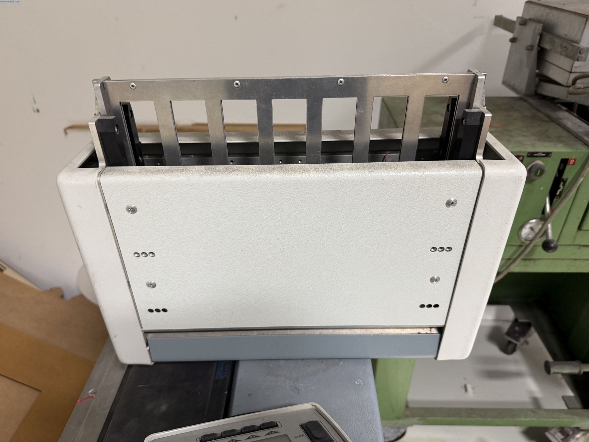 Operating equipment of a technical flocking company-5