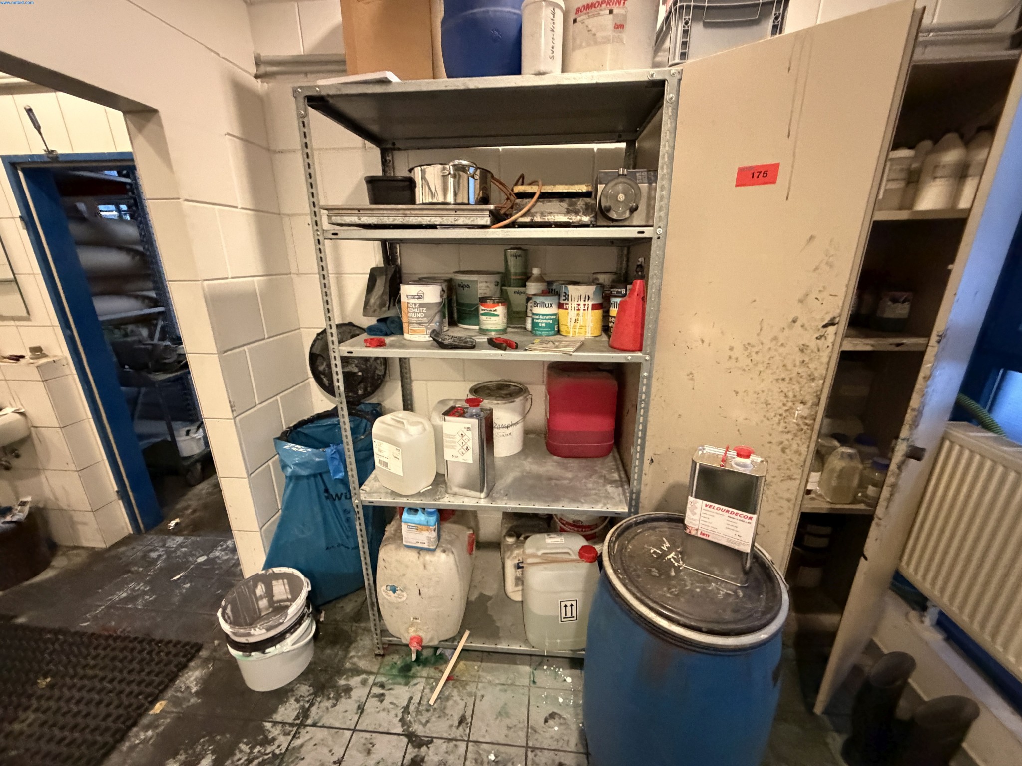 Operating equipment of a technical flocking company-2