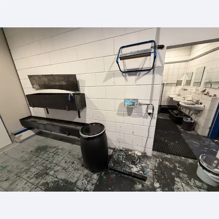 Operating equipment of a technical flocking company-5