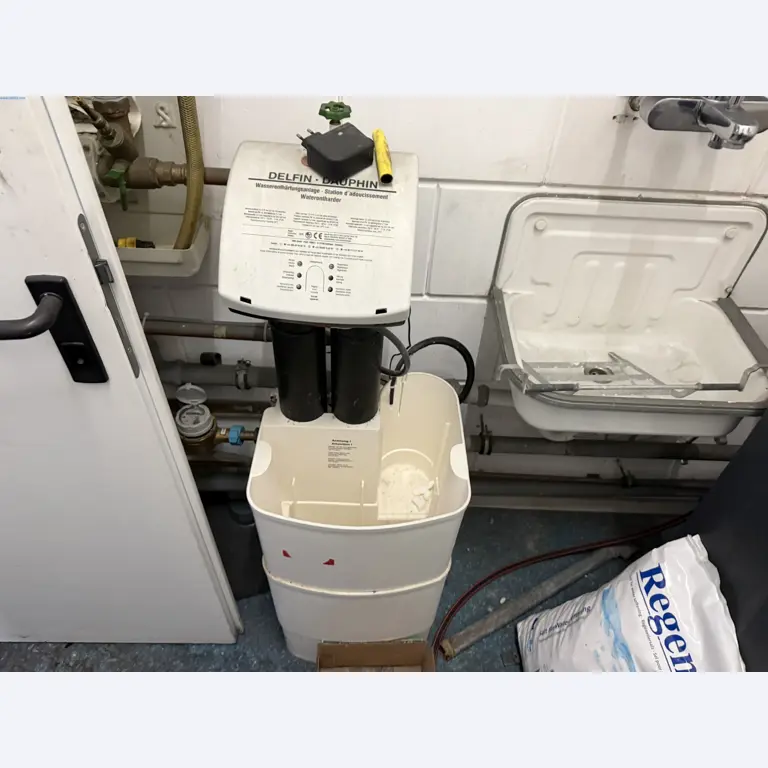 Operating equipment of a technical flocking company-1