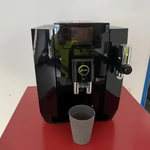 Fully automatic coffee machine Jura E8