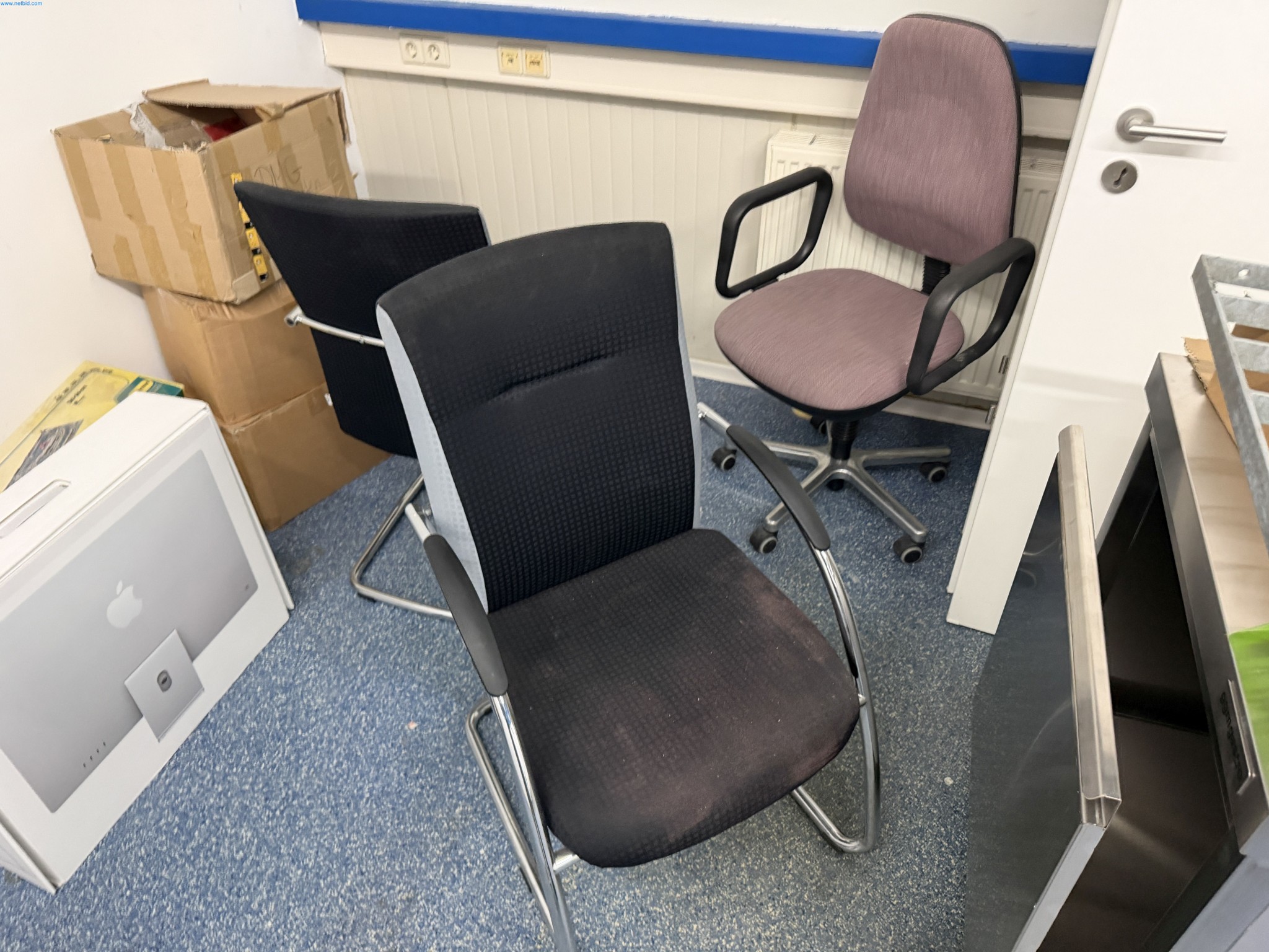 Operating equipment of a technical flocking company-1