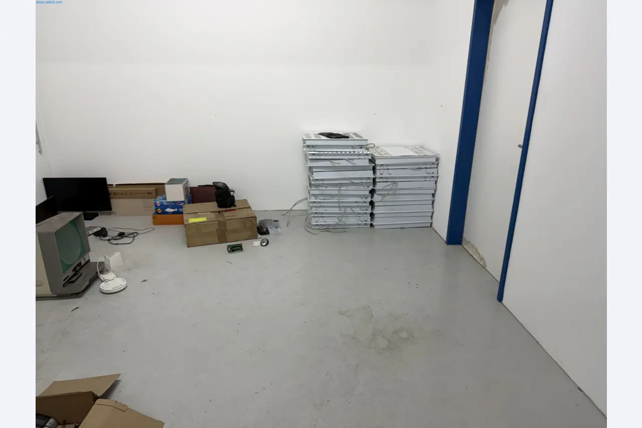 Operating equipment of a technical flocking company-7