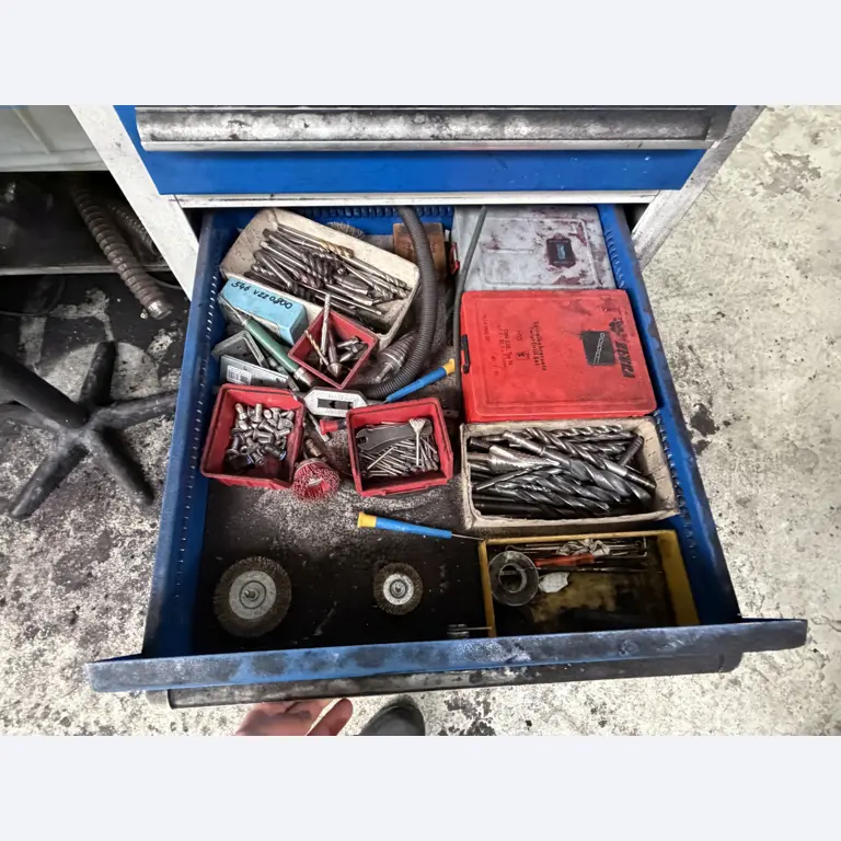 Operating equipment of a technical flocking company-3