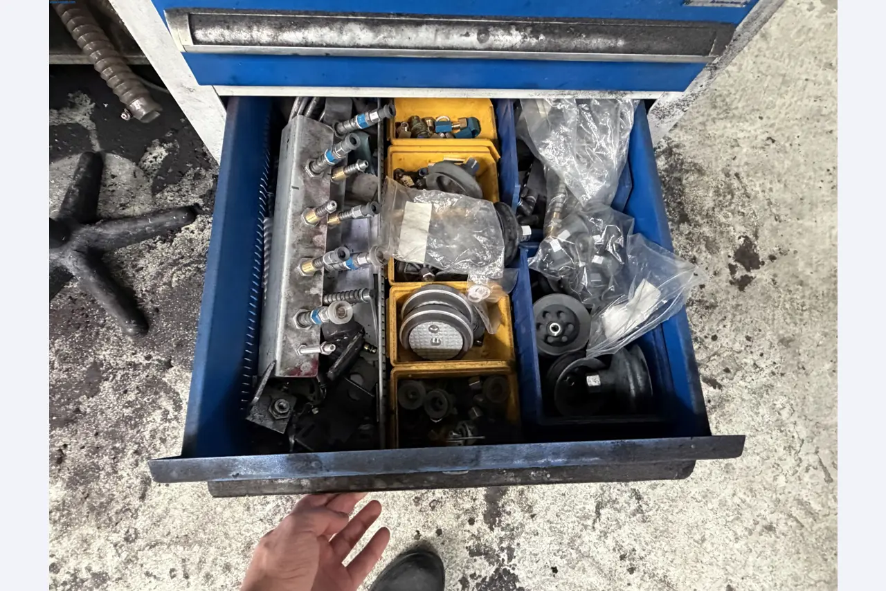 Operating equipment of a technical flocking company-4