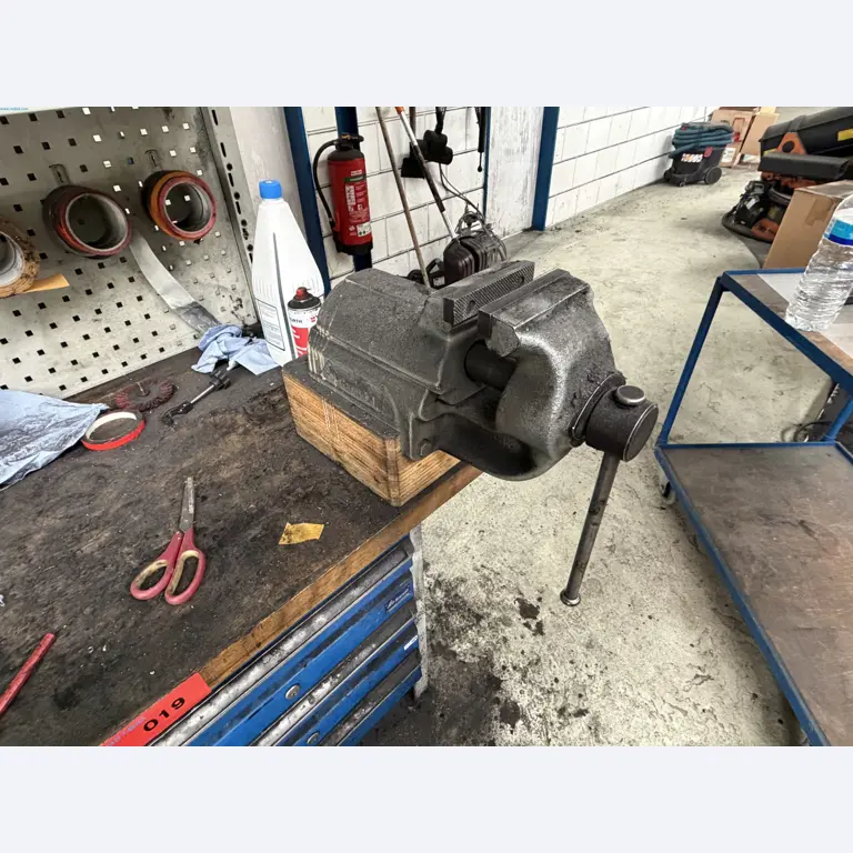 Operating equipment of a technical flocking company-7