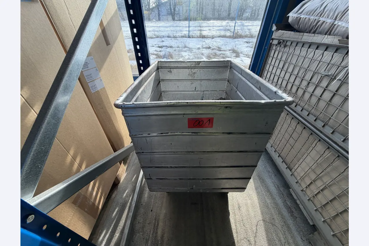 Operating equipment of a technical flocking company-2