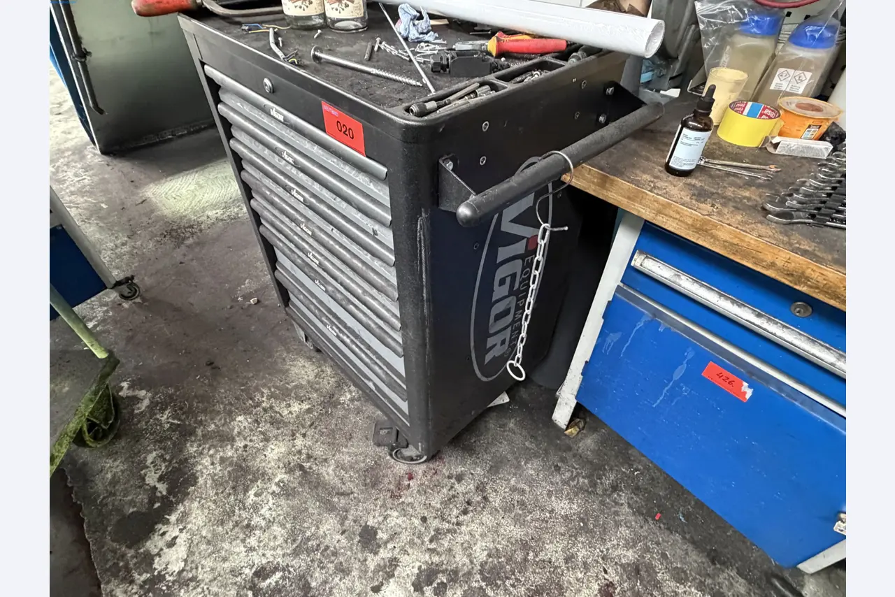 Operating equipment of a technical flocking company-2