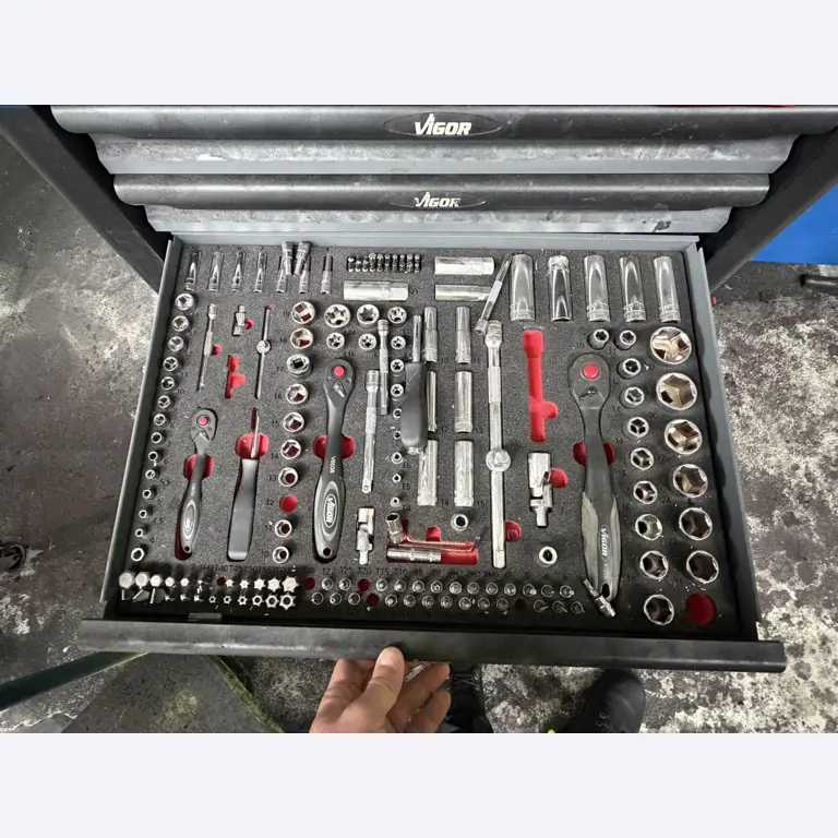 Operating equipment of a technical flocking company-5