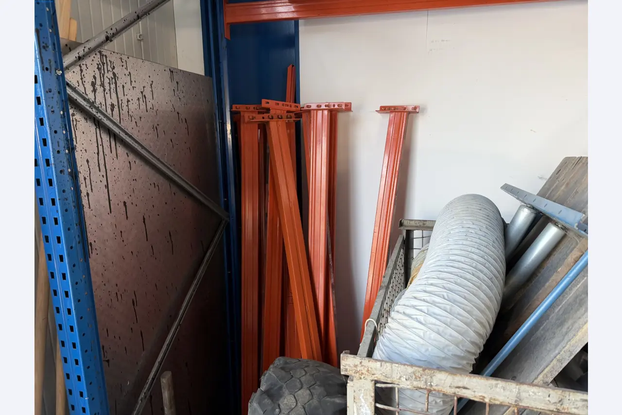 Operating equipment of a technical flocking company-3