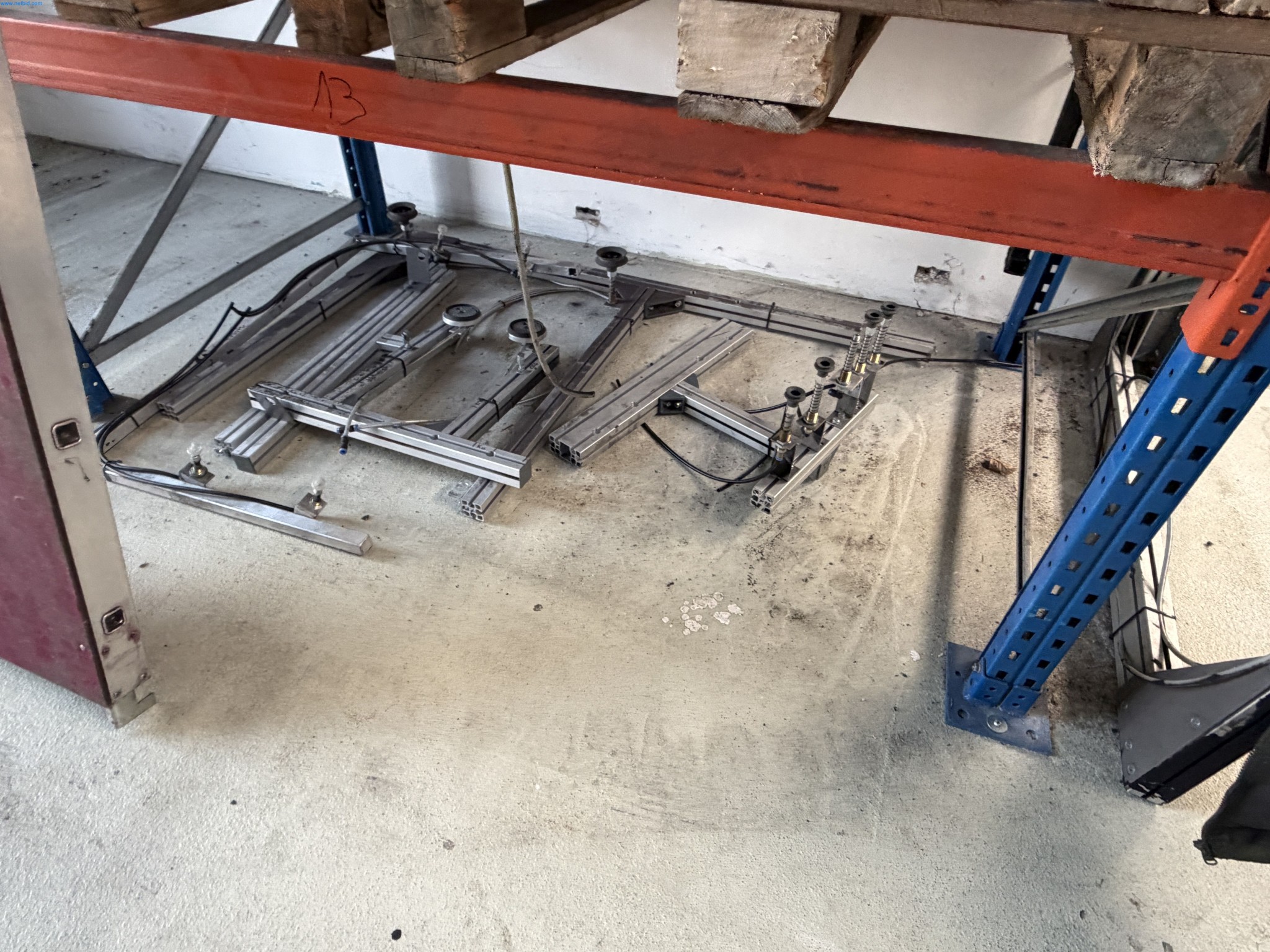 Operating equipment of a technical flocking company-3