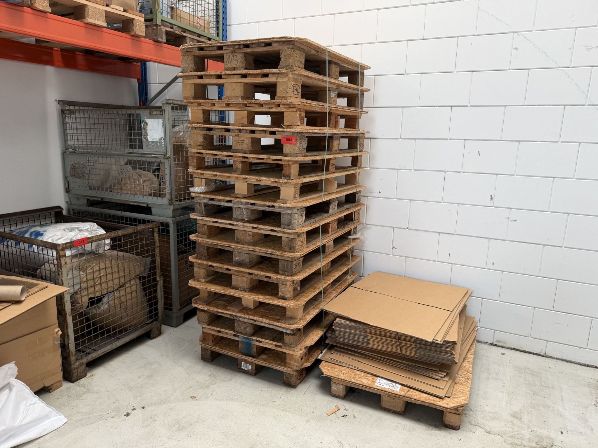 Operating equipment of a technical flocking company-3