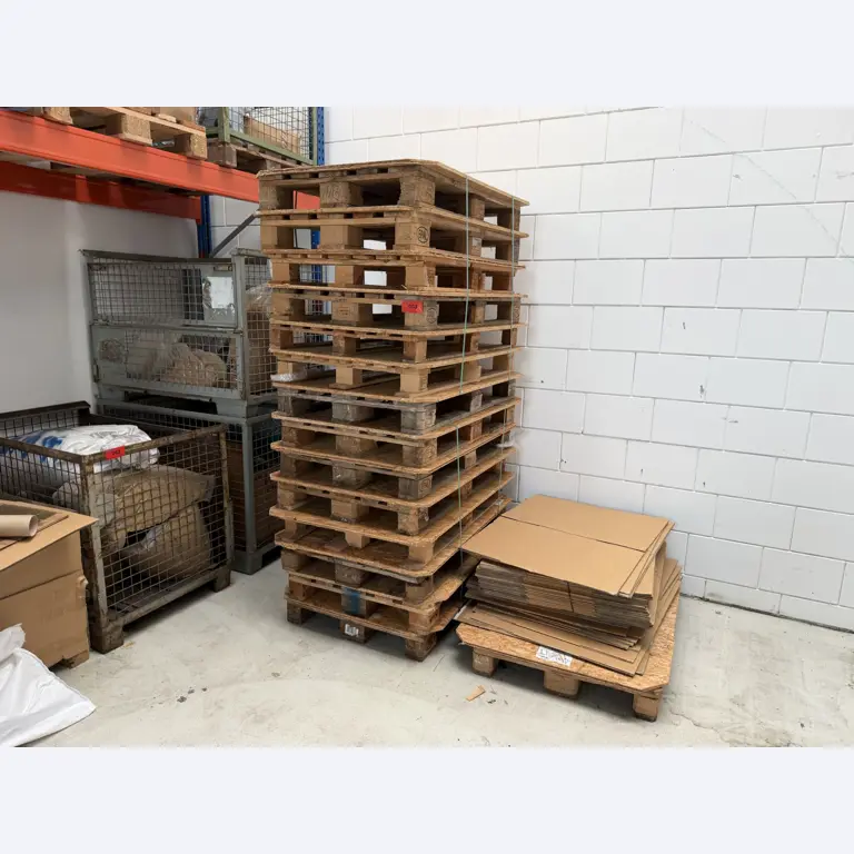 Operating equipment of a technical flocking company-3