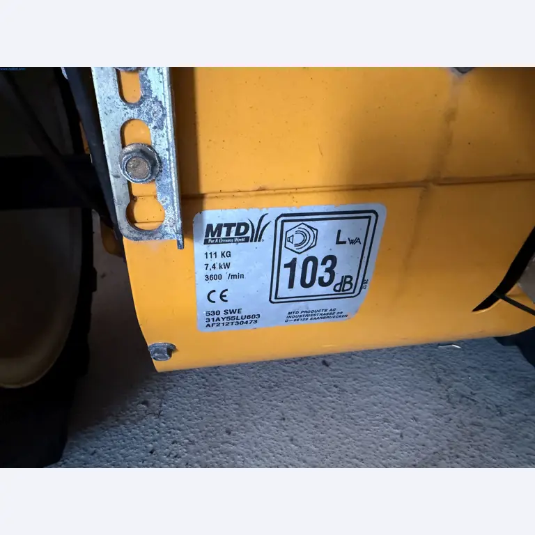 Operating equipment of a technical flocking company-5