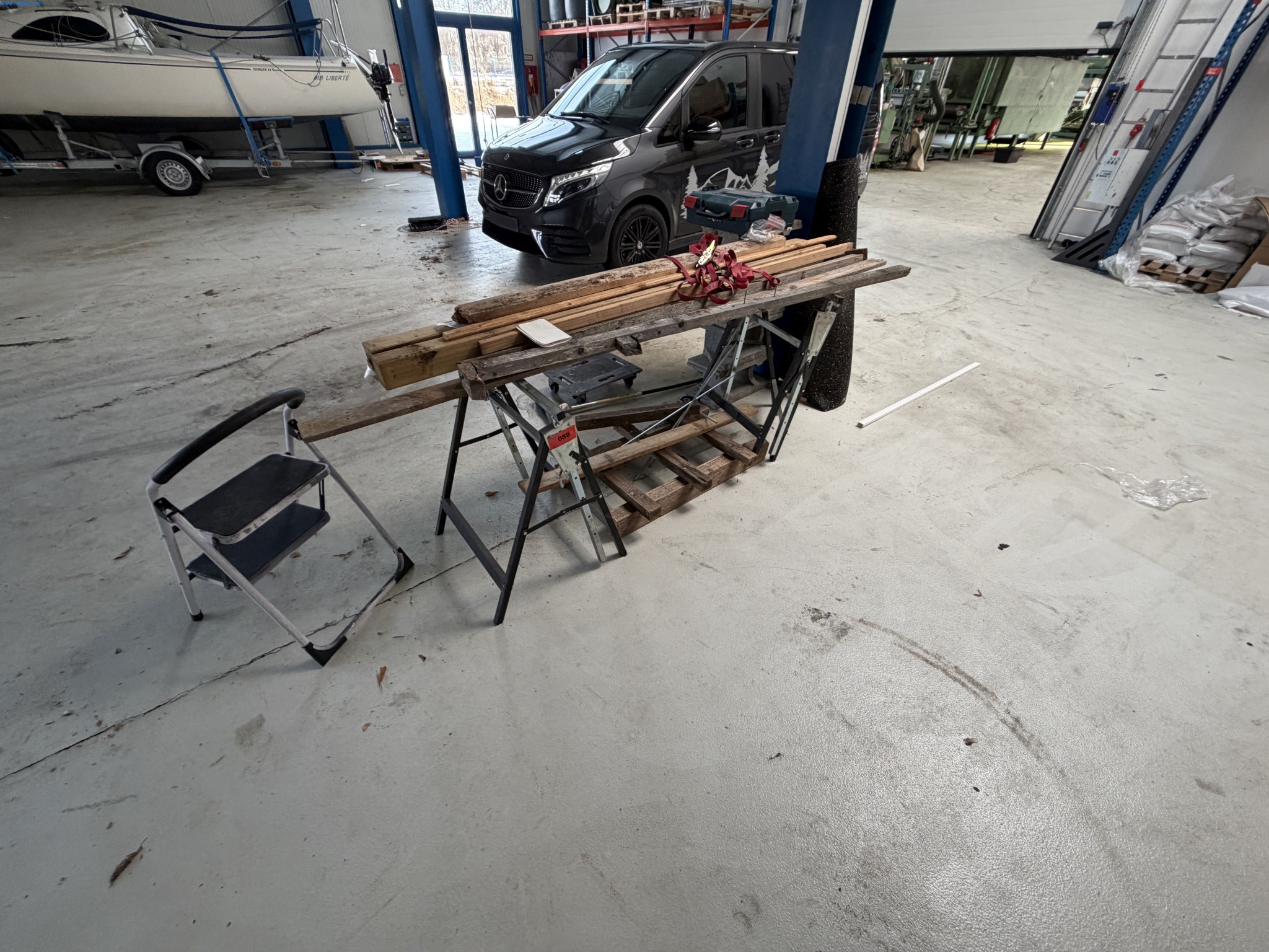 Operating equipment of a technical flocking company-1