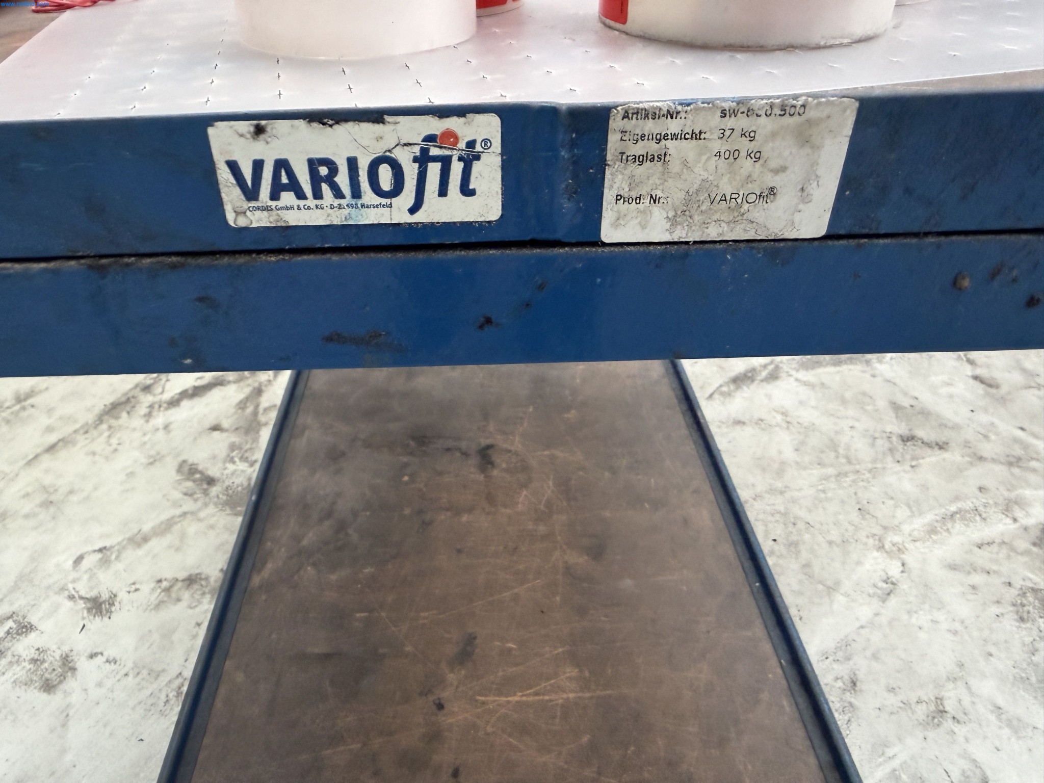 Operating equipment of a technical flocking company-6