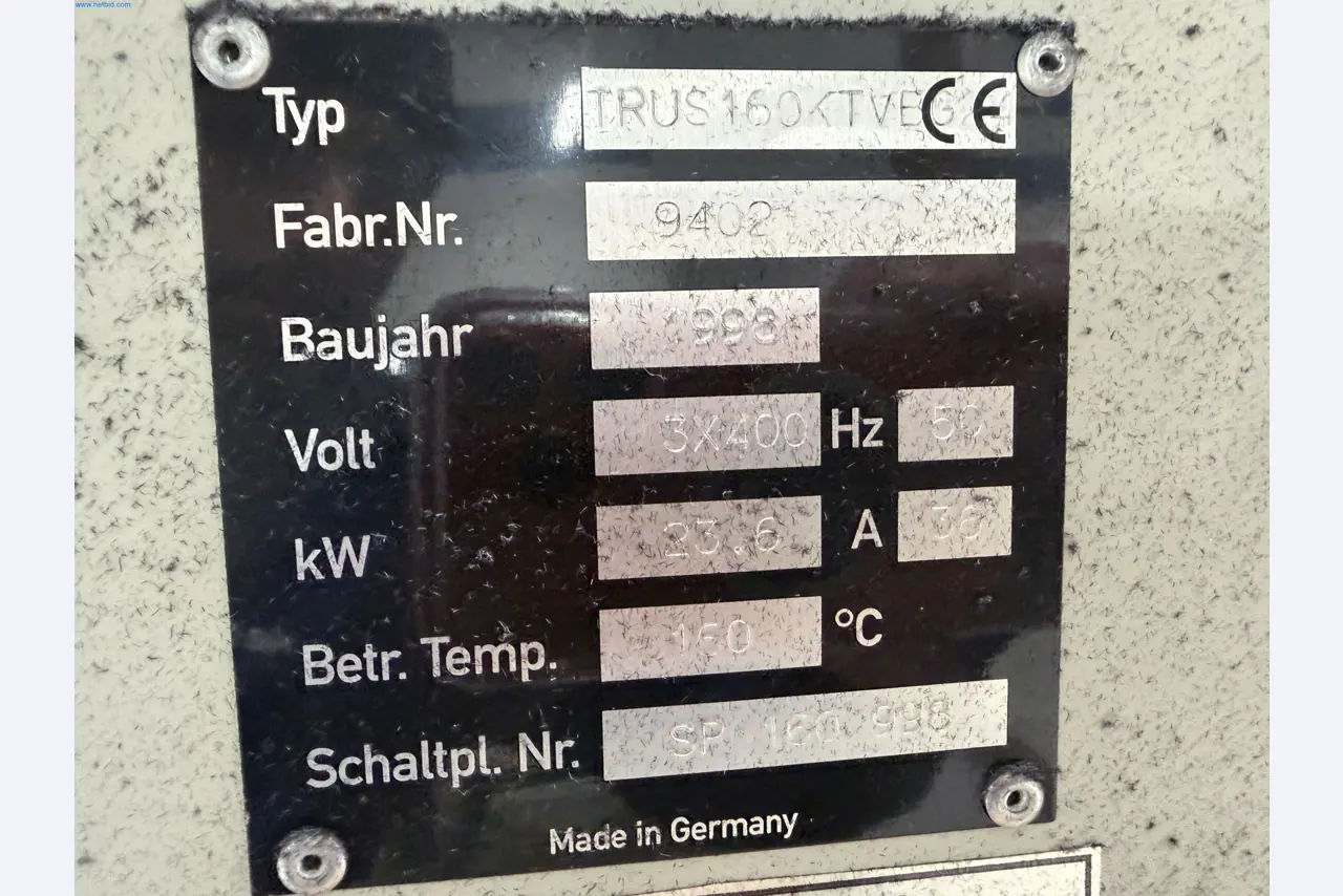 Operating equipment of a technical flocking company-2