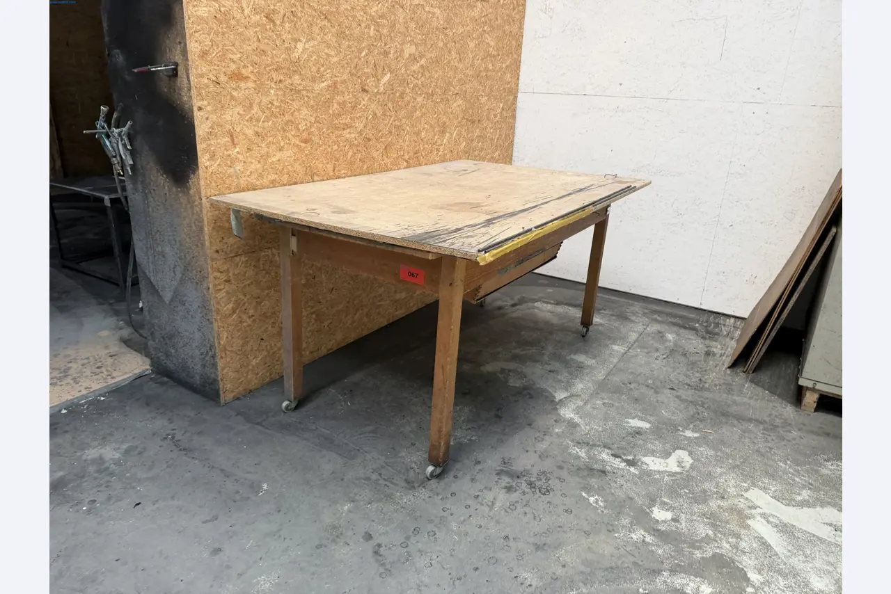 Operating equipment of a technical flocking company-1