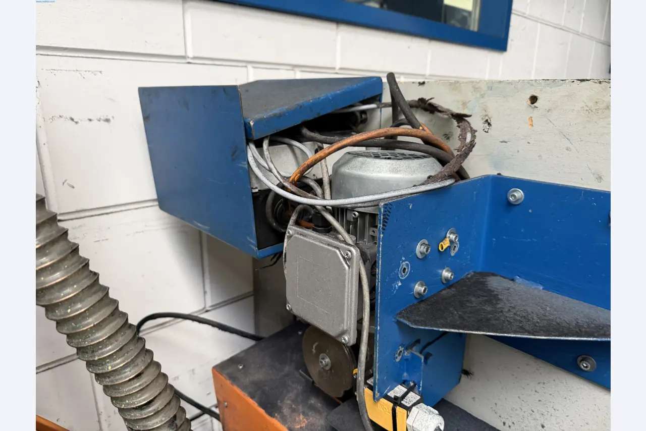 Operating equipment of a technical flocking company-4