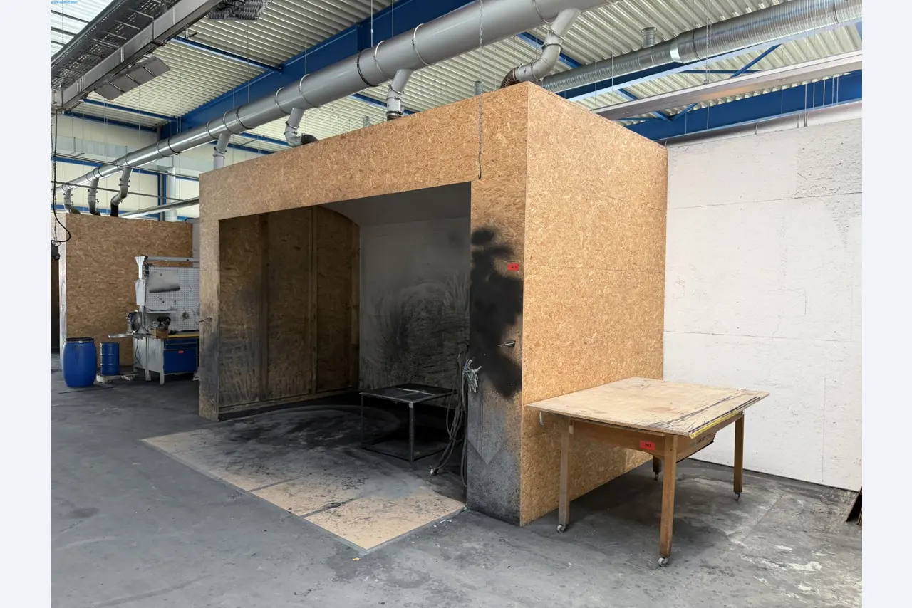 Operating equipment of a technical flocking company-5