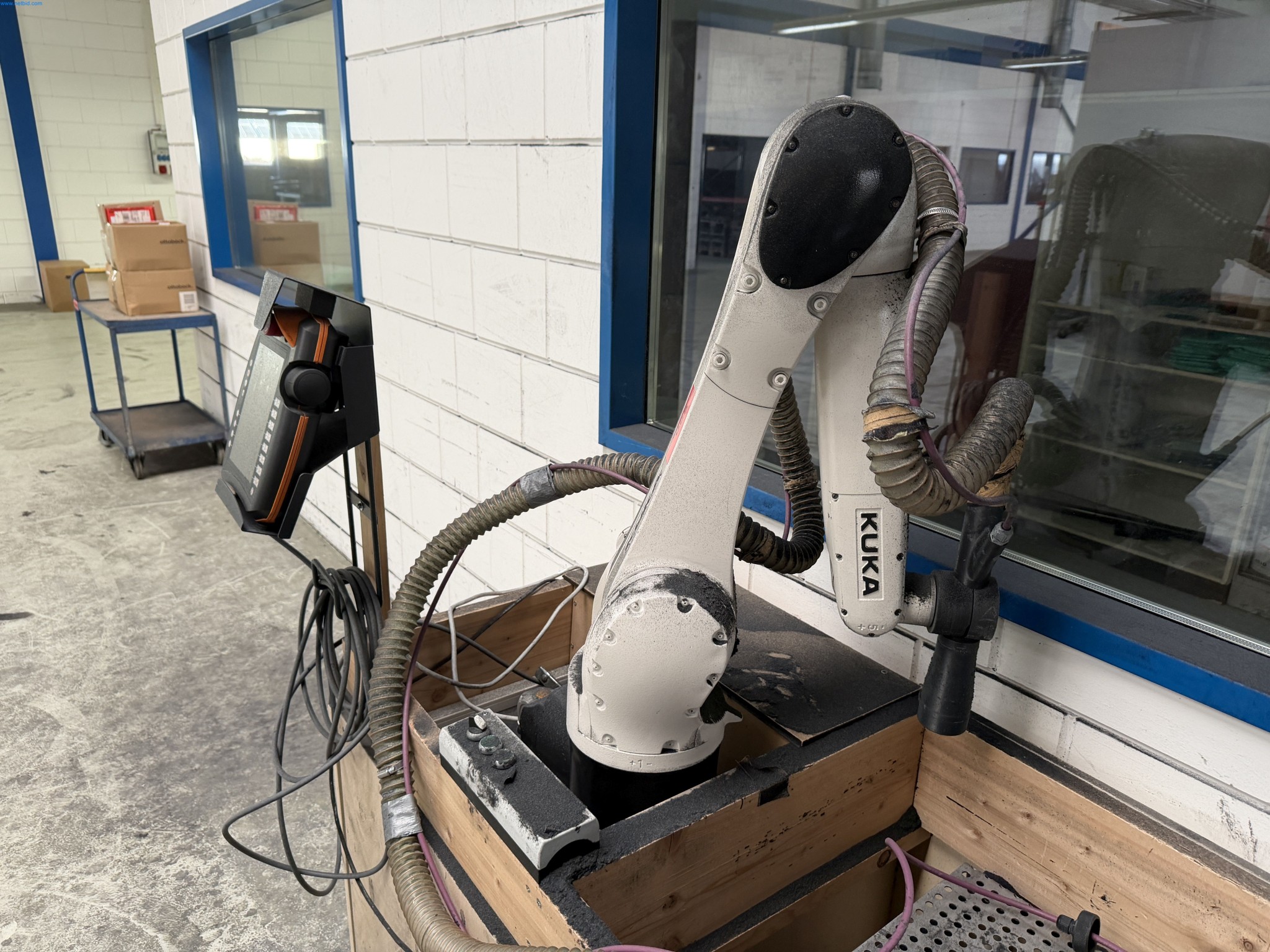 Operating equipment of a technical flocking company-1