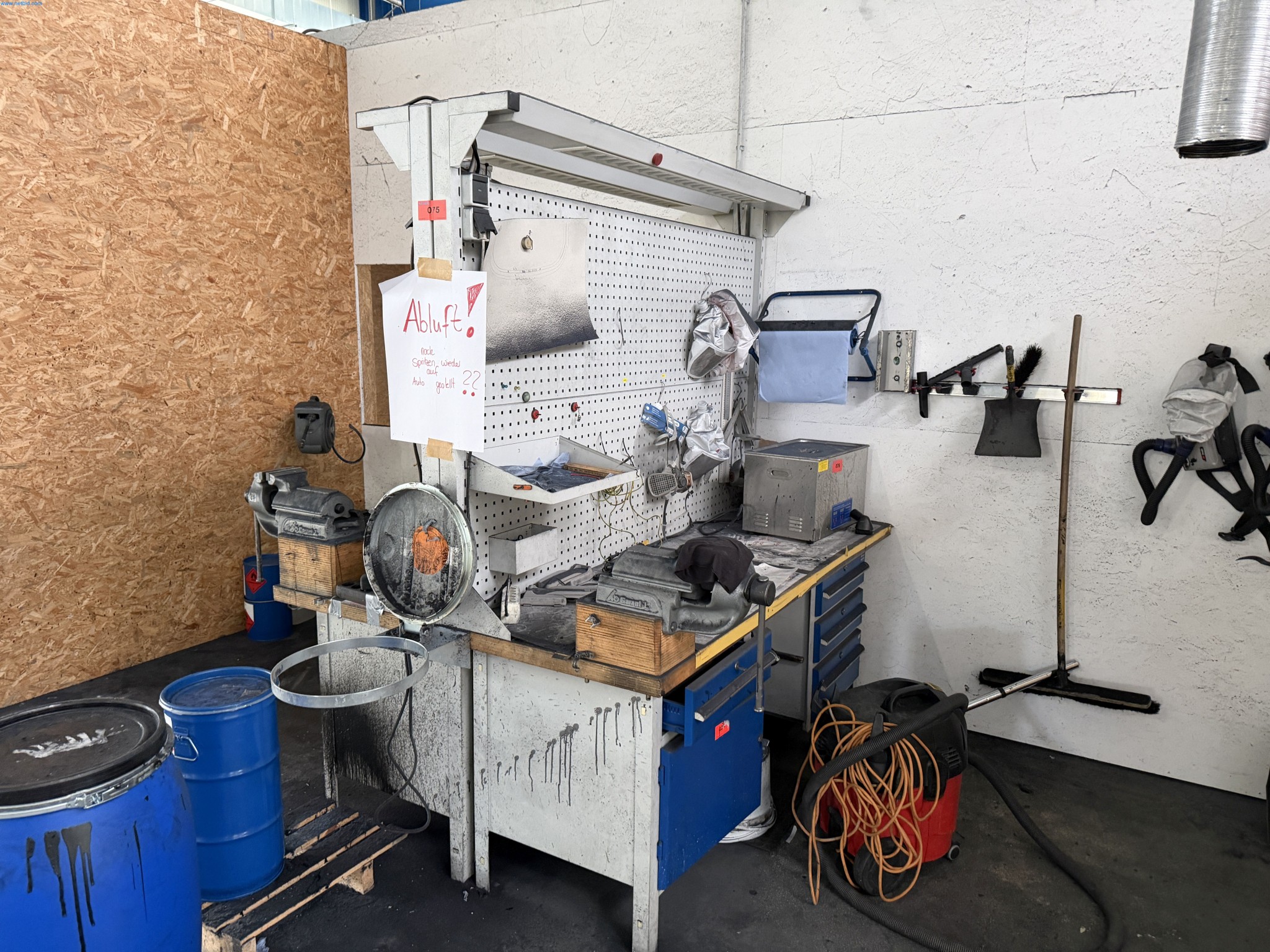 Operating equipment of a technical flocking company-1