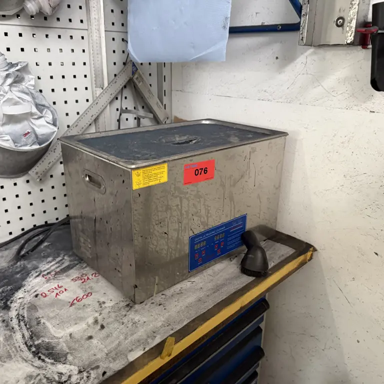 Ultrasonic cleaning device Ultrasonic Digital Cleaner